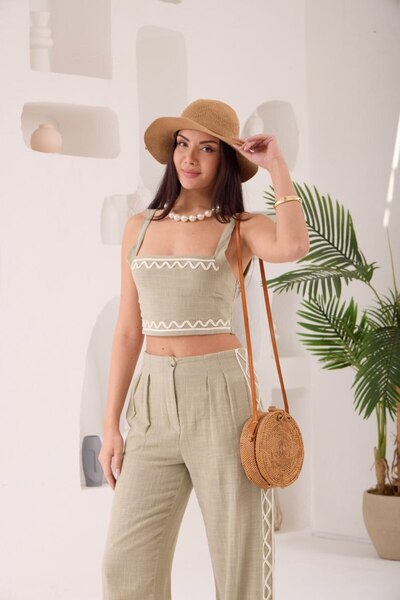 FASHION COCKTAIL Zigzag Embroidery Thick Strap Crop Blouse Trousers Set of 2