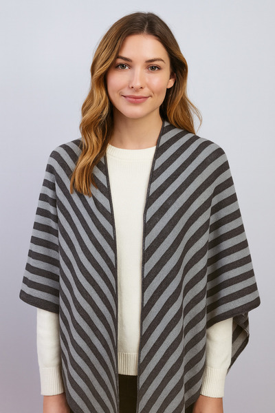 Sebir Moda Çizgili Üçgen Triko Şal