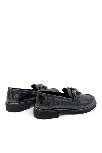 Vrs Shoes Floren Antrasit Rugan Taşlı Toka Detaylı Hakiki Deri Kadın Loafer