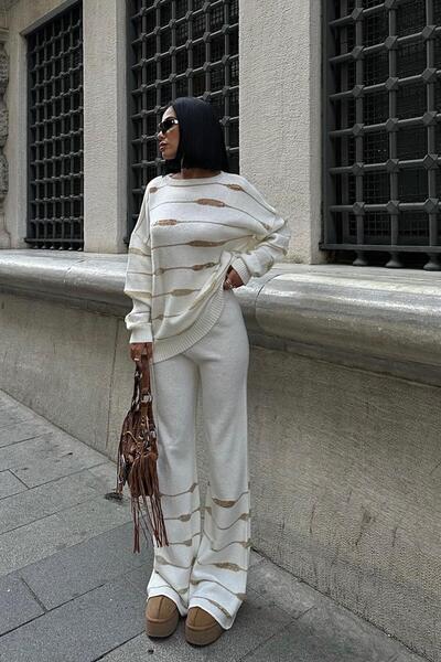 Lijuri Ellery Třpytivý pletený komplet - ECRU