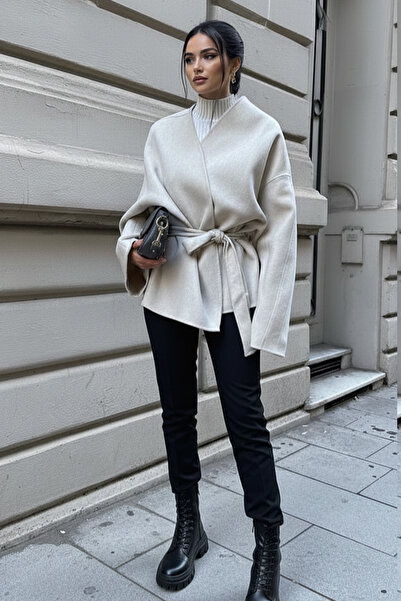 ALFUDO Moda Collection Krem Bağlama Detaylı Rahat Kalıp Kaşmir Hırka/Ceket