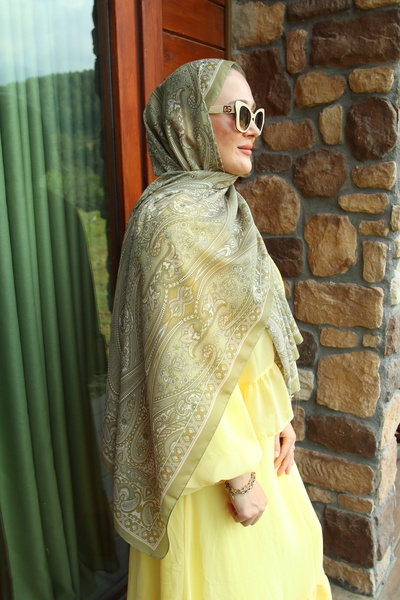 Modechic Collection Ethnic Retro Pattern Cotton Light Green Shawl