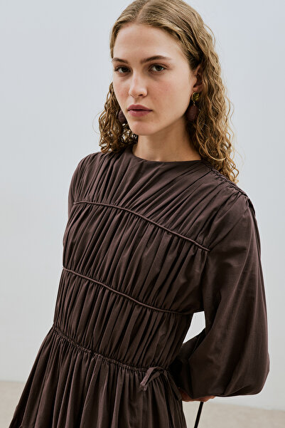 Manuka ΣΤΡΑΣΜΕΝΟ ΜΑΚΡΥΜΑΝΙΚΟ ΦΟΡΕΜΑ ΚΑΦΕ