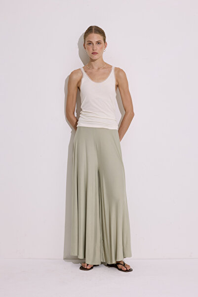 Manuka Drapey Casual Pants Pastel Green