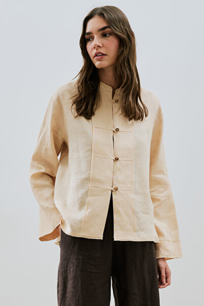 Manuka Keten Button-Front Shirt with Buttons on the Front