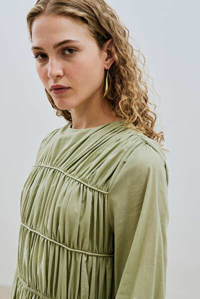 Manuka ΣΤΡΟΓΓΥΛΟ ΜΑΚΡΥΜΑΝΙΚΟ ΦΟΡΕΜΑ ÇAĞLA