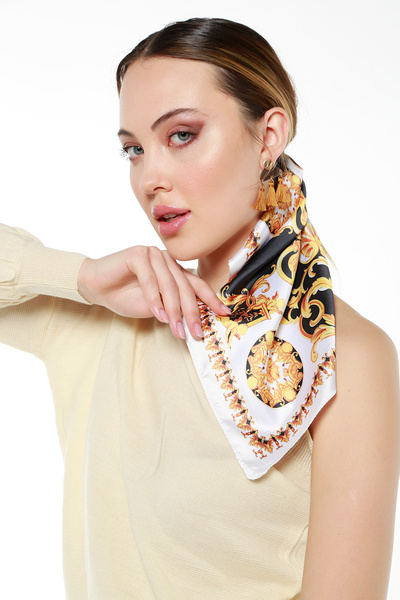 Axesoire 13722 Φουλάρι μπαντάνα με σχέδιο Versace
