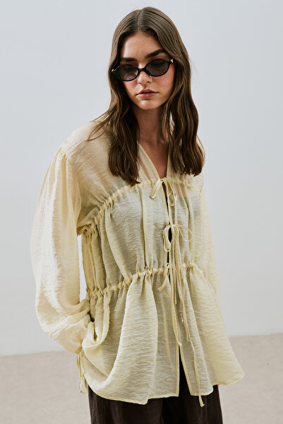 Manuka Bluz with Shirted Tie Soft Yellow
