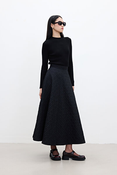 Manuka Quilted Black Wide Skirt