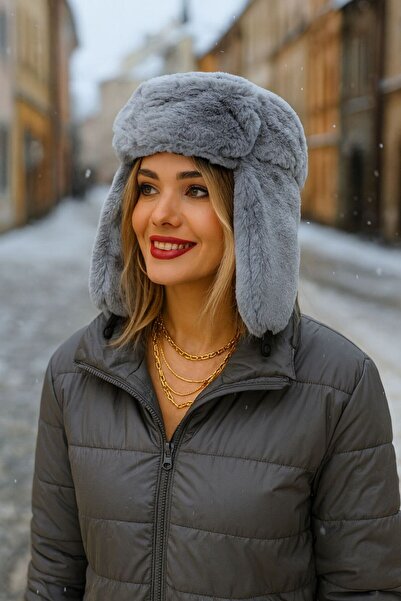FELLMENS Women's Gray Faux Fur Beret Hat - with Headphones