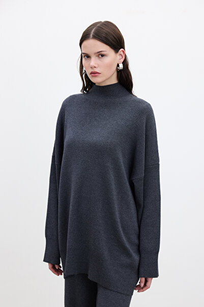 Manuka High Collar Oversize Anthracite Sweater