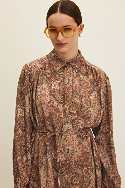 Manuka Košile Amora s páskem v retro stylu