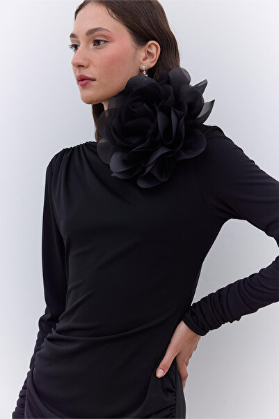 Manuka Černé večerní šaty Hailey