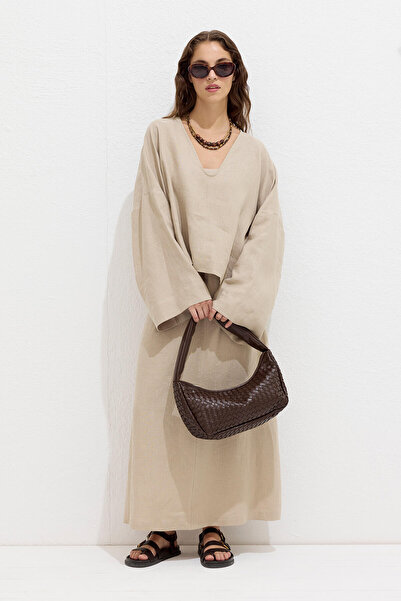 Manuka Premium Linen Blouse - V-Neck, Sand Color