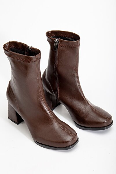 trendyes kadın topuklu streç bot küt burun