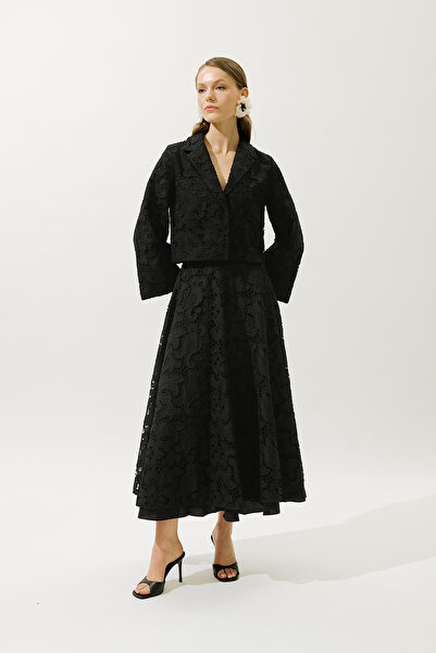 Manuka Лимитирано черно дантелено яке