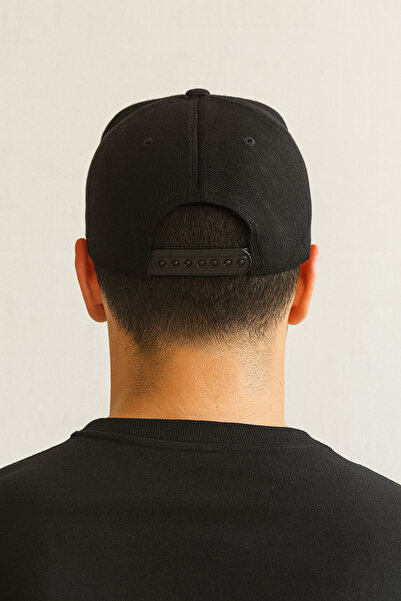 CosmoOutlet El Patron Colombia Medellin Slogan Removable Bench Logo Unisex Black Color Hat