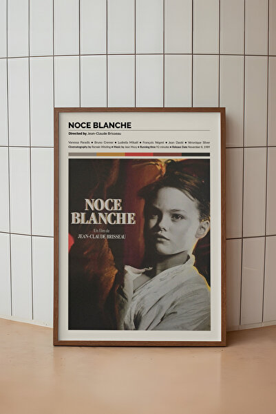House Gorgeous Poster sa dizajniranim okvirom za film "Noce Blanche"