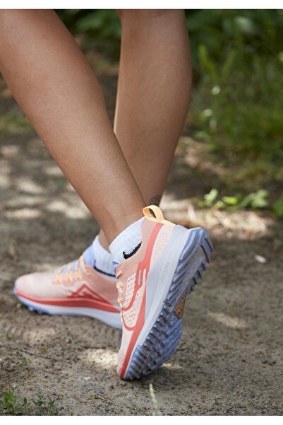 Nike Pegasus Trail 4 Kadın Koşu Ayakkabısı (cool trend store)