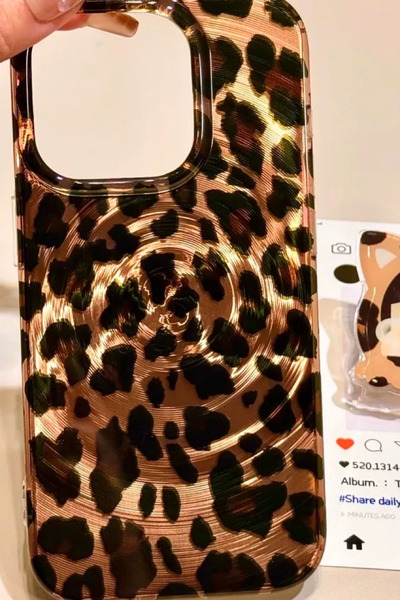 EWEC iPhone 17 Pro Max Uyumlu Leopar Desenli Gradyan Hologramlı IMD Premium Telefon Kılıfı