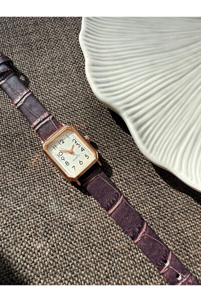 QUARTZ Rubsey Vintage Women Wristwatch Retro Minimal Leather Dordon 1 Pcs