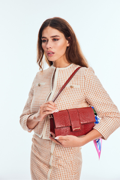 U.S. Polo Assn. Geantă de umăr pentru femei cu eșarfă de culoare maro Us24666