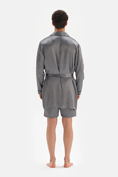 Dagi Γκρι σάτιν φόρεμα γαμπρού με γιακά με σάτιν