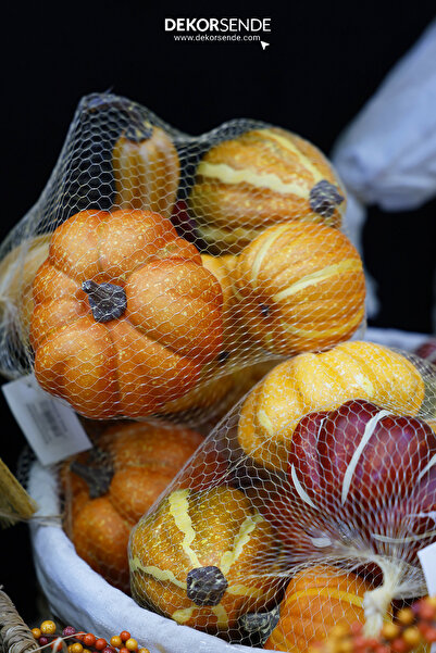 Dekorsende Cadılar Bayramı Yapay Filede Kabak Karışık