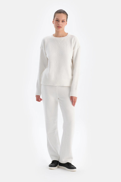 Dagi White Fleece Trousers