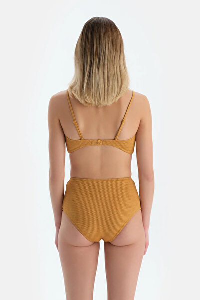 Dagi Hardal Üçgen Geniş Bikini Üst