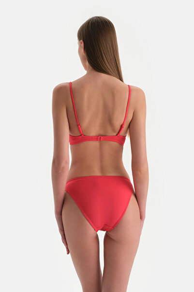 Dagi Kırmızı Normal Bel Bikini Alt