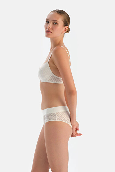 Dagi Kırık Beyaz Air'n Space Balenli Dantelli Sütyen