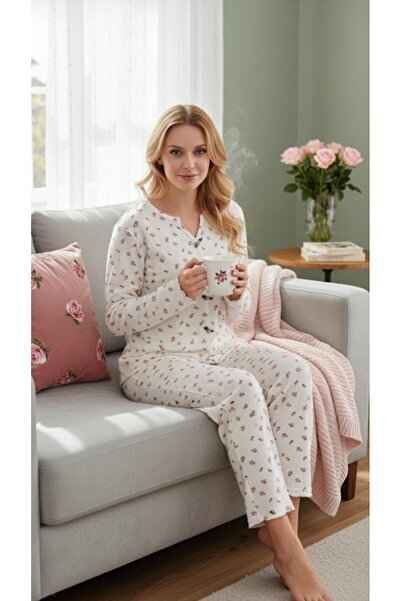 Mihra Çiçek Desenli Kadın Pijama Takımı