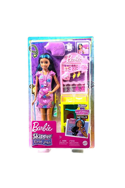 Barbie Skipper'ın Takı Standı Oyun Seti HKD78