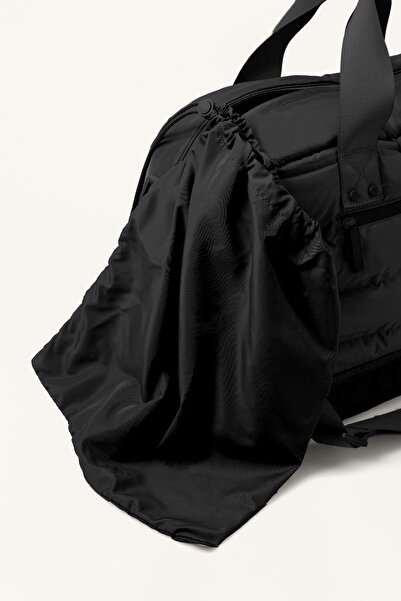 Oysho Padded technical sports bag