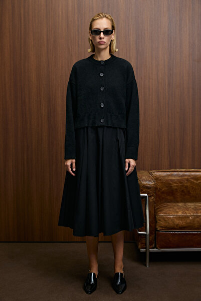 GRIMELANGE Pureza Women's Round Neck Long Sleeve Buttoned Soft Textured Regular Fit Knitwear Black Sweater