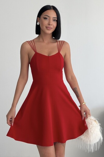 ALFUDO Moda Collection İnce Askılı Sırt Dekolteli Volan Kloş Mezuniyet Elbisesi Kırmızı