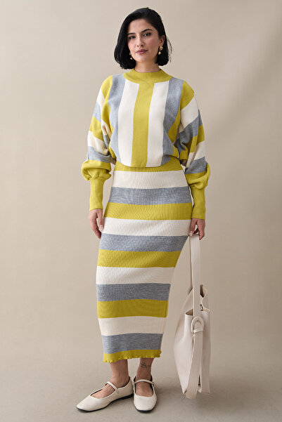 InStyle Komplet dzianinowy w kolorze nietoperzowym w kolorze zielonym