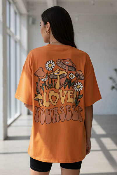 UNCİA OUTDOORS تي شيرت Malkoçbey Love Yourself مطبوع عليه