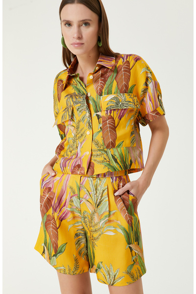 Network Sarı Desenli Pileli Şort