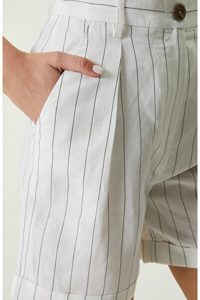 Network Beyaz Çizgili Yüksek Bel Şort