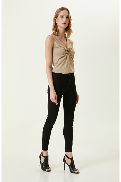 Network Bej V Yaka Bluz