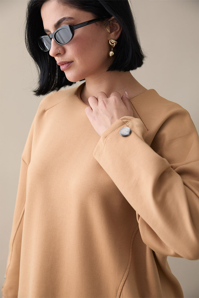 InStyle Молочно-коричневий подвійний костюм з манжетами на рукавах і манжетами