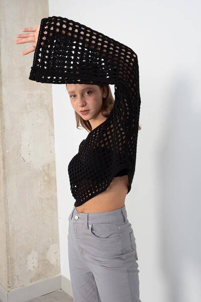 Addax Openwork Crop Knitwear T1564-B6