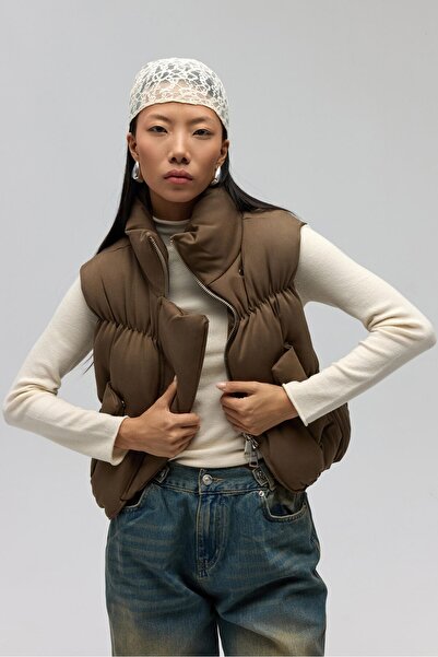 MAI STUDIOS CO. Laila Şişme Haki Yelek