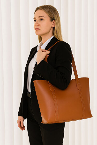 FARBAG ΤΑΜΠΑ ΜΕΓΑΛΗ ΤΣΑΝΤΑ ΏΜΟΥ ΜΕ ΦΕΡΜΟΥΑΡ ΚΑΙ ΚΛΕΙΣΤΗ ΣΤΟΜΑΤΙΚΗ ΚΛΕΙΣΤΗΡΙΑ ΑΠΟ ΤΕΧΝΗΤΟ ΔΕΡΜΑ