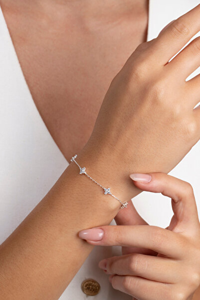 Elika Silver Kadın Minimal Zirkon Taşlı 925 Ayar Gümüş Bileklik ELKSLVR7650G