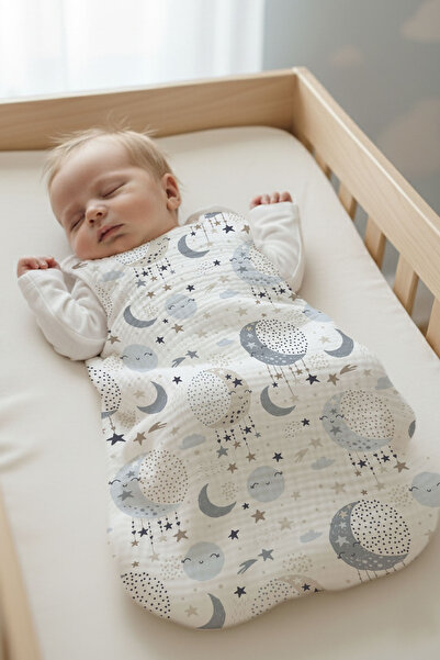 Tuğba Kuğu 4 Kat Müslin Bebek Uyku Tulumu (0-18 AY) - Ay Ve Gökyüzü