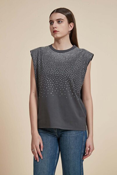 Yola بلوزة بدون أكمام منقطّة