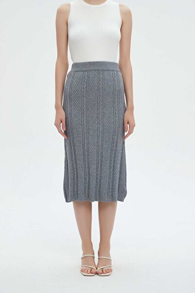 mica Solid Ribbed Midi Skirt